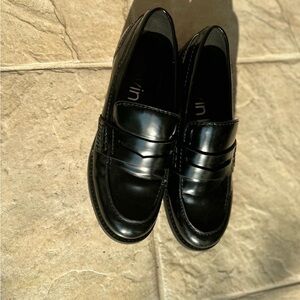 Women Black Loafers